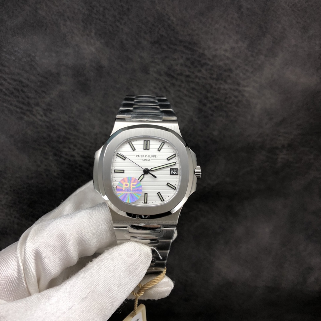 Patek Philippe Nautilus Watch – IW-2629