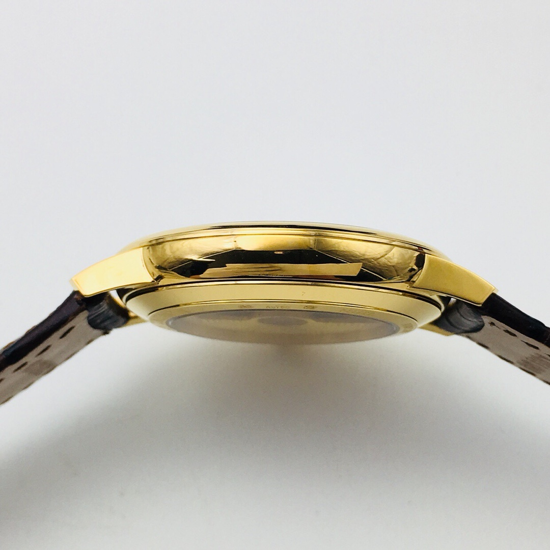 Classic 40 mm Watch – IW-1096 - Image 6