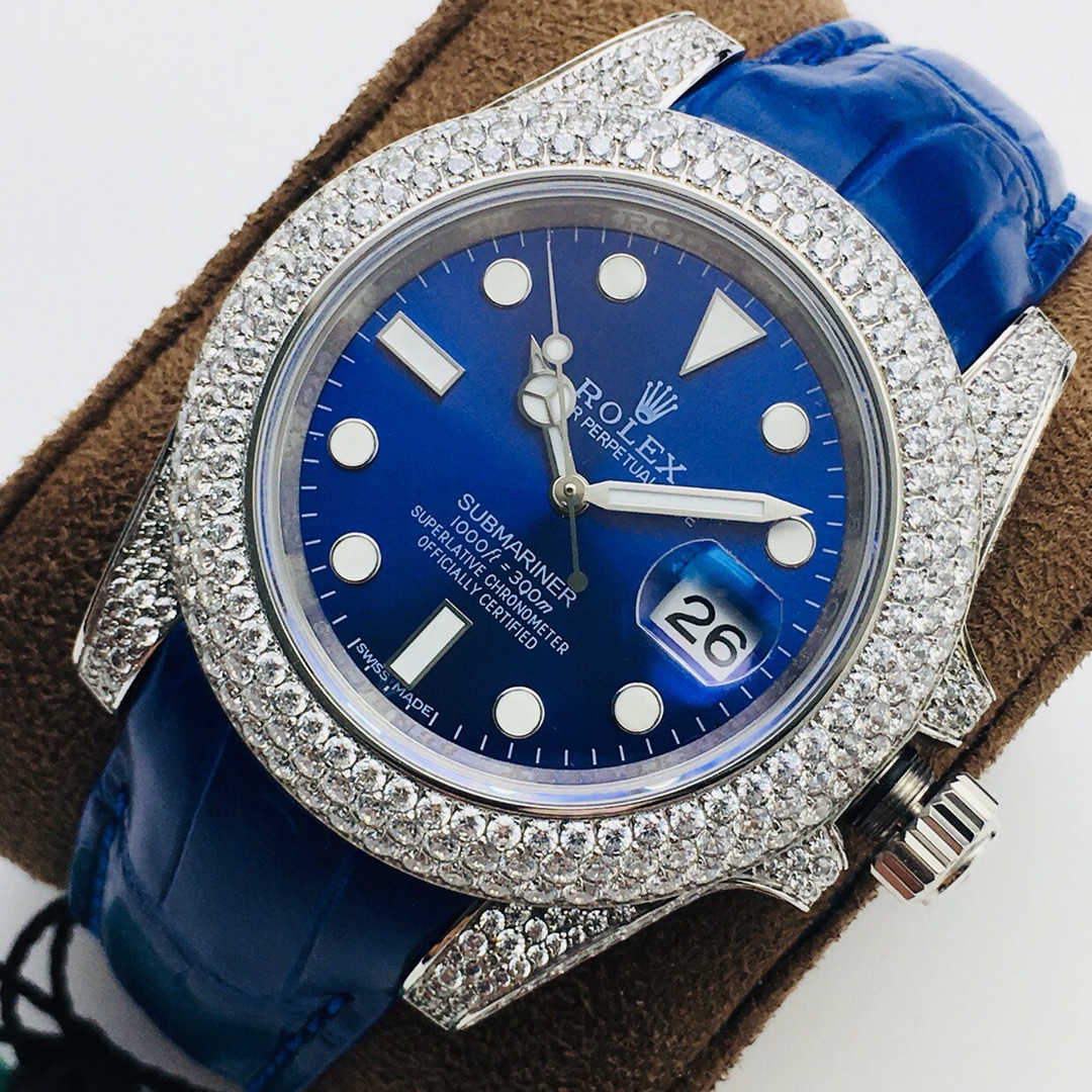 Rolex Submariner Luminous 40 mm Watch – IW-0197 - Image 3