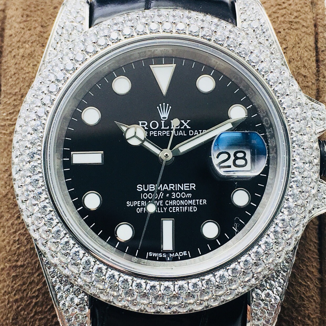 Rolex Submariner Luminous 40 mm Watch – IW-0199 - Image 4