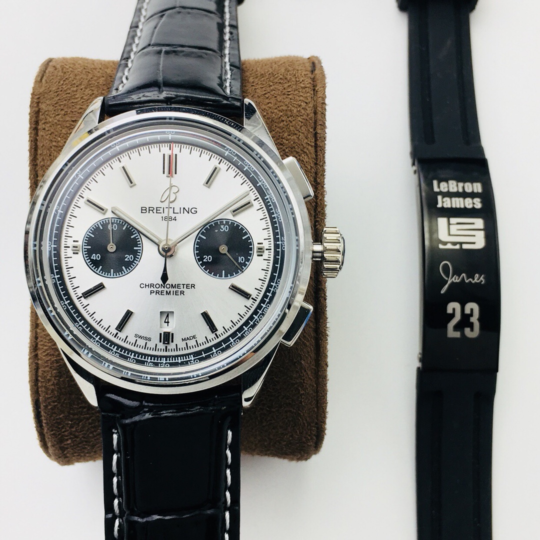 Classic Chronograph 42 mm Watch – IW-2196