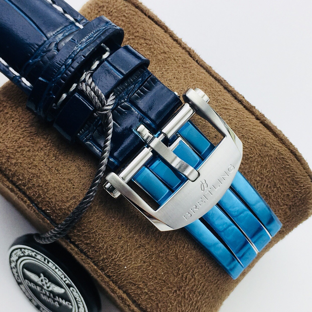 Classic Chronograph 42 mm Watch – IW-2198 - Image 9