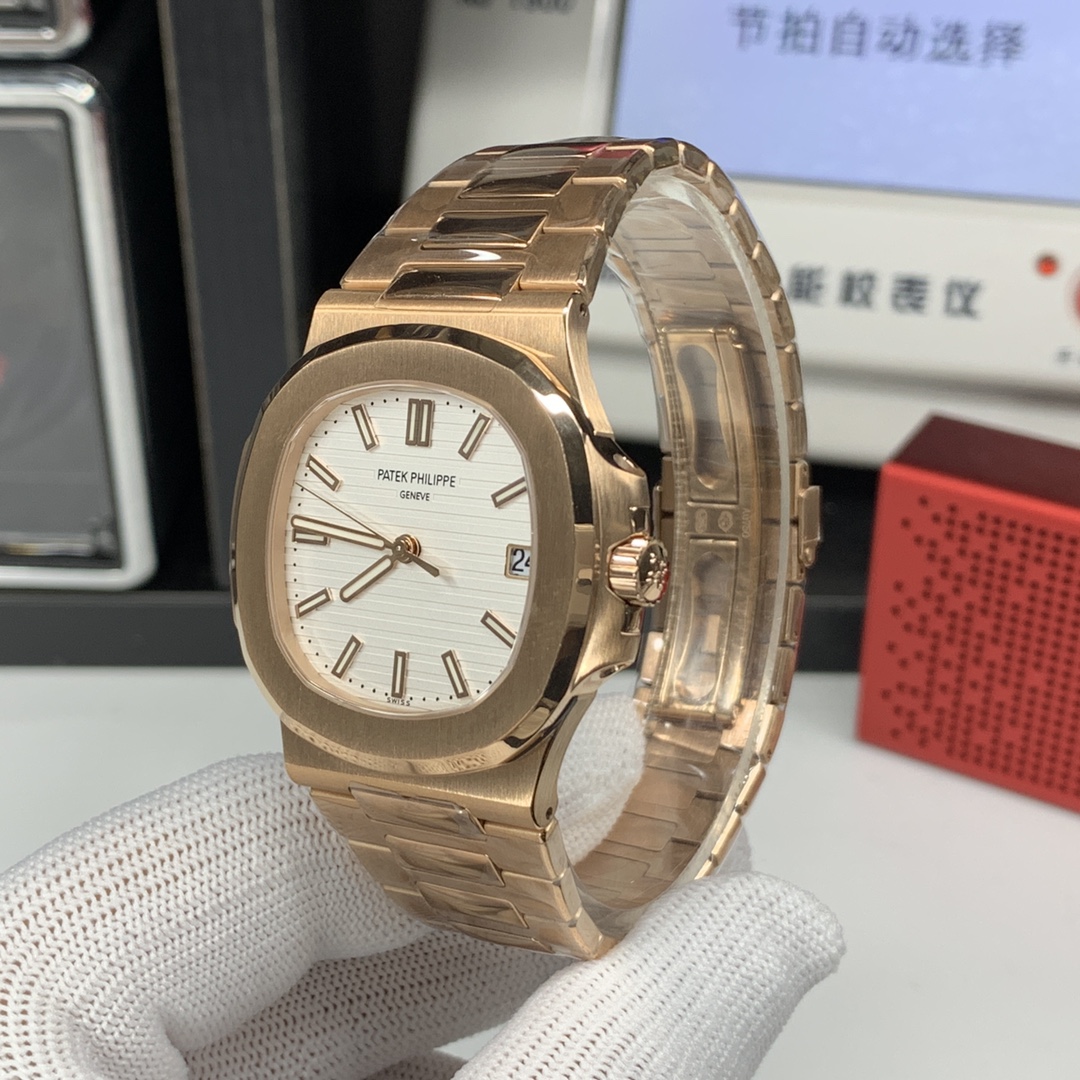 Patek Philippe Nautilus 40 mm Watch – IW-2489 - Image 3