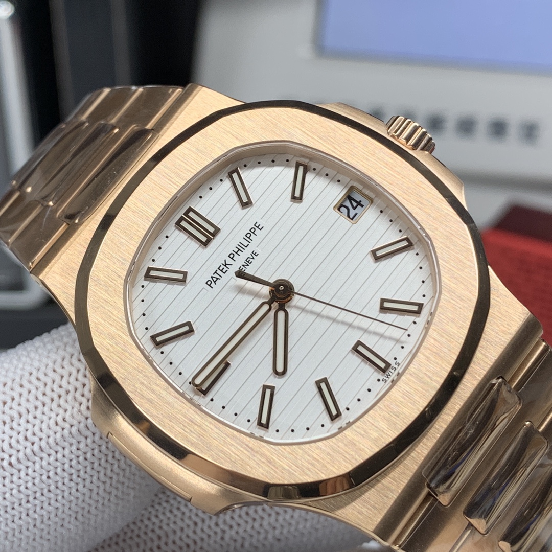 Patek Philippe Nautilus 40 mm Watch – IW-2489 - Image 2