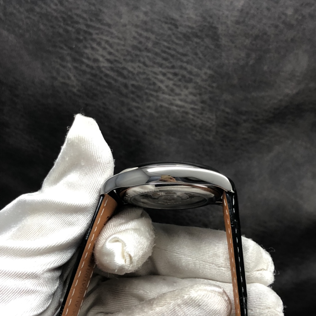 Longines Classic Day and Date Watch – IW-0769 - Image 6