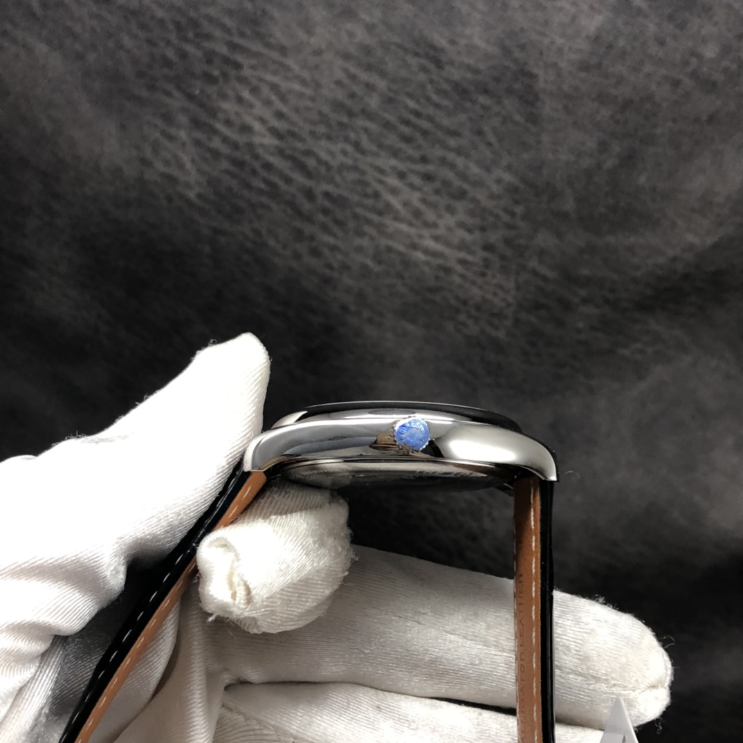 Longines Classic Day and Date Watch – IW-0769 - Image 5