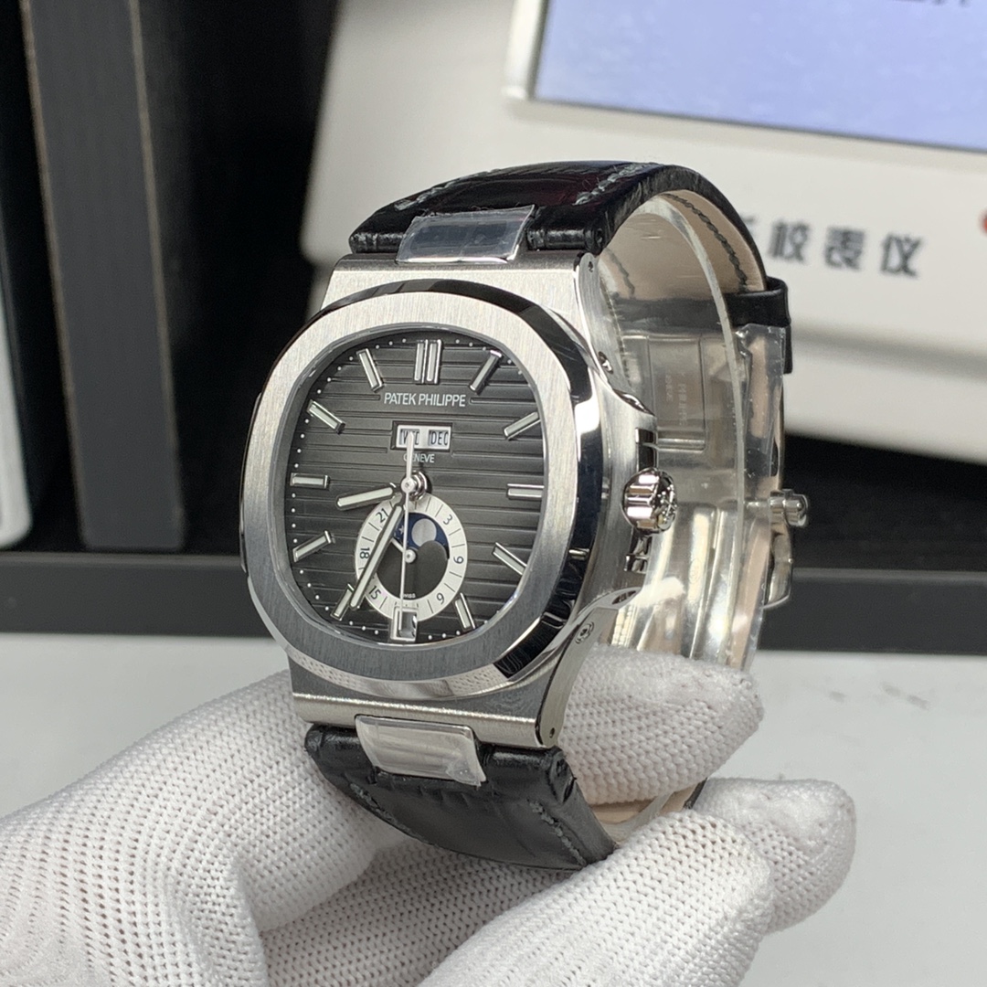 Patek Philippe Nautilus 40.5 mm Watch – IW-2485 - Image 3