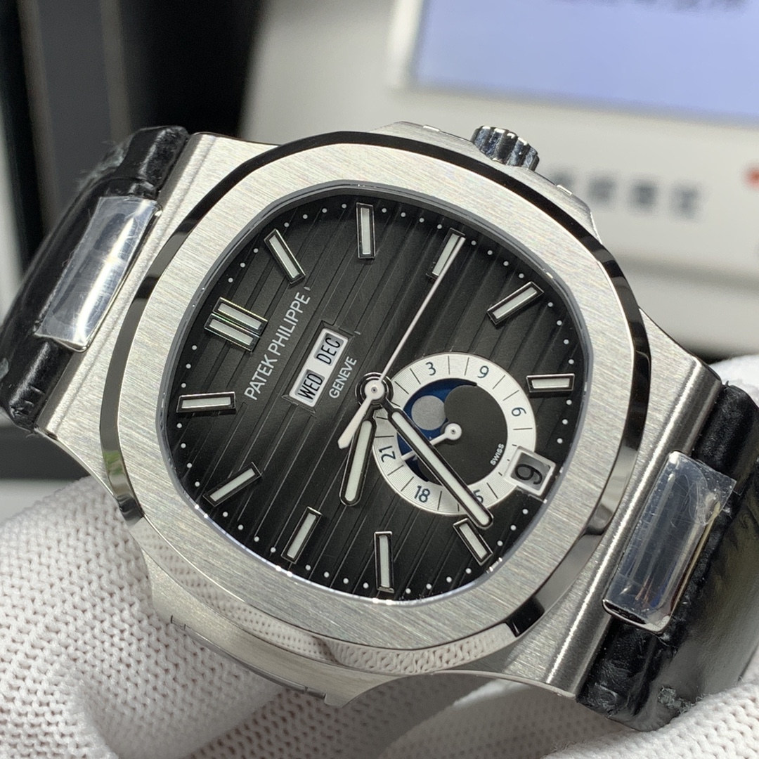 Patek Philippe Nautilus 40.5 mm Watch – IW-2485 - Image 2
