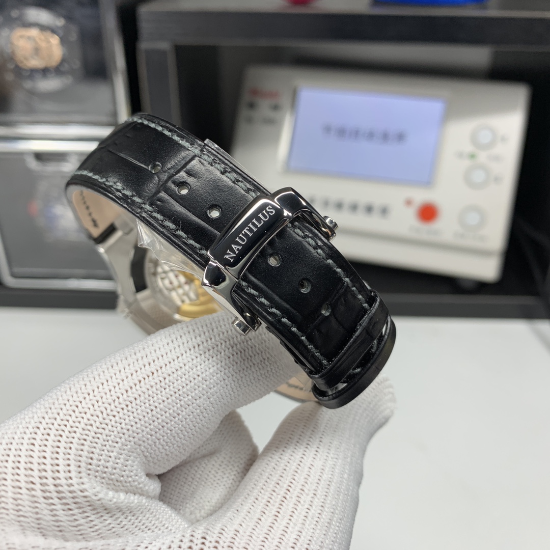 Patek Philippe Nautilus 40.5 mm Watch – IW-2485 - Image 8