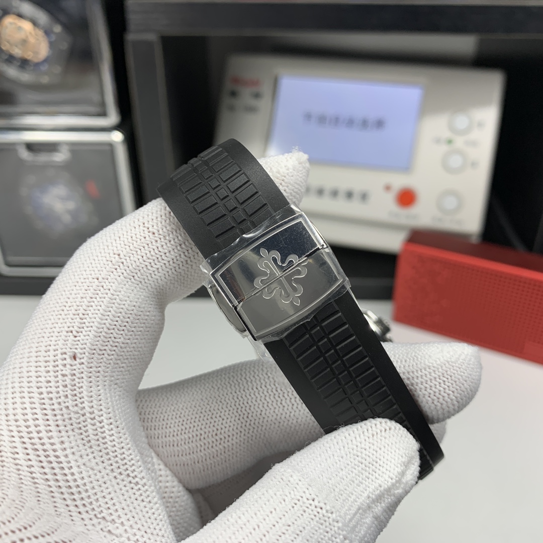 Patek Philippe Explorer 38 mm Watch – IW-2481 - Image 8