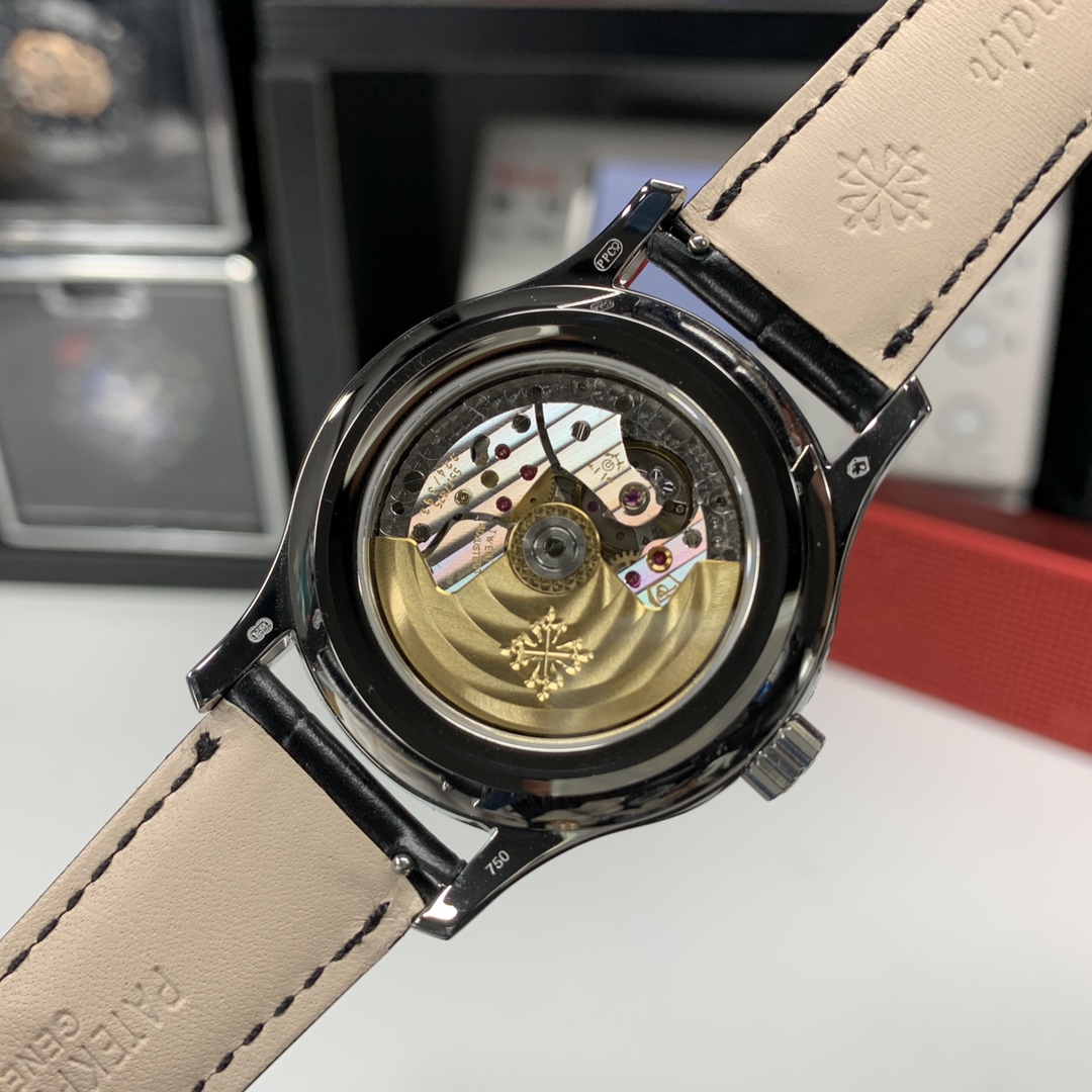 Patek Philippe Classic 40 mm Watch – IW-2523 - Image 7