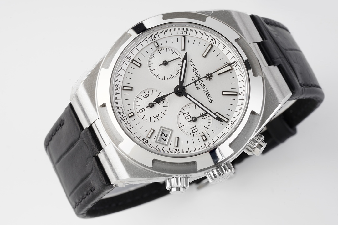 Vacheron Constantin Overseas Luminous Watch – IW-0990 - Image 4
