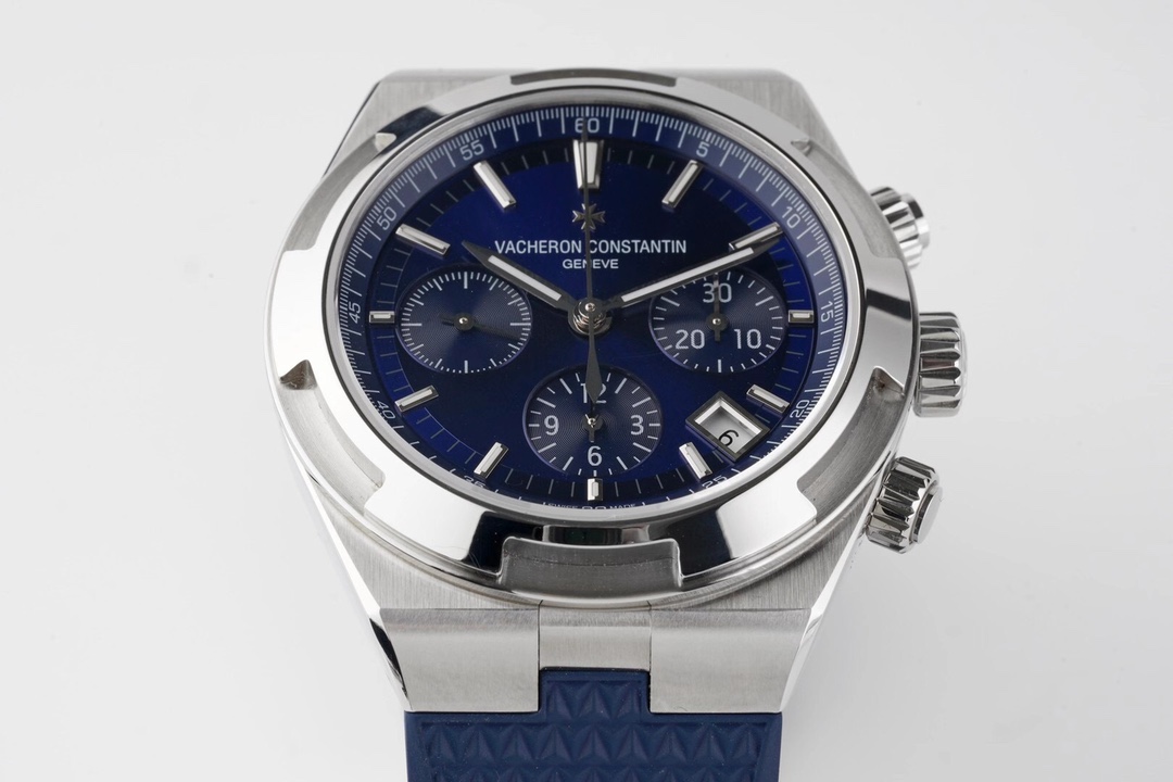 Overseas Luminous Watch – IW-1090 - Image 3
