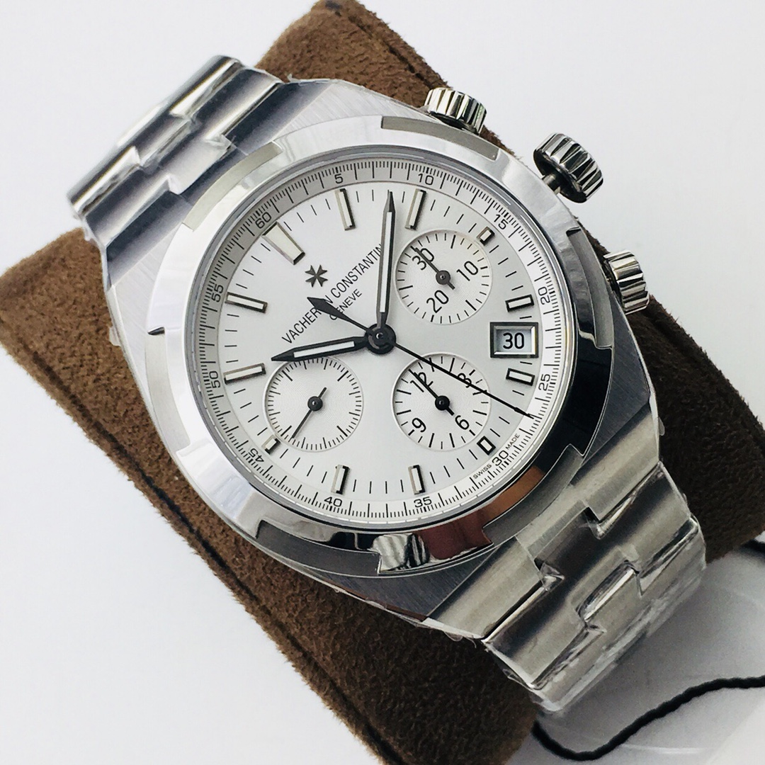 Vacheron Constantin Overseas 41 mm Watch – IW-1092 - Image 2