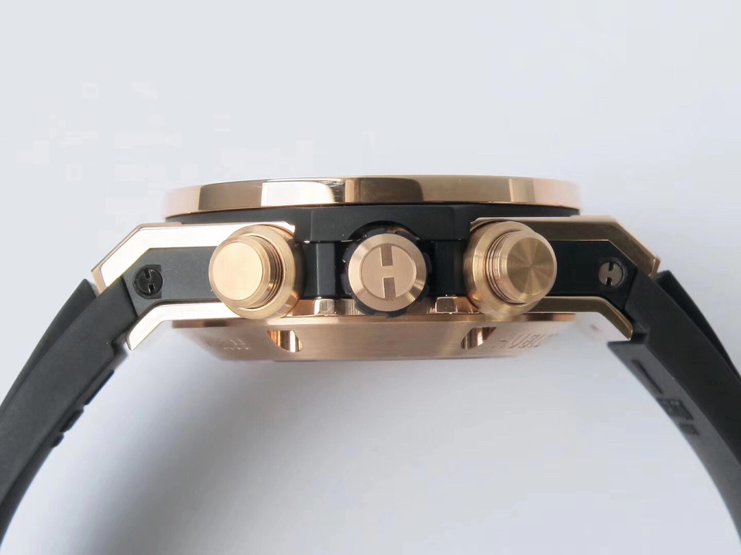 Hublot Classic Chronograph Watch – IW-0349 - Image 6