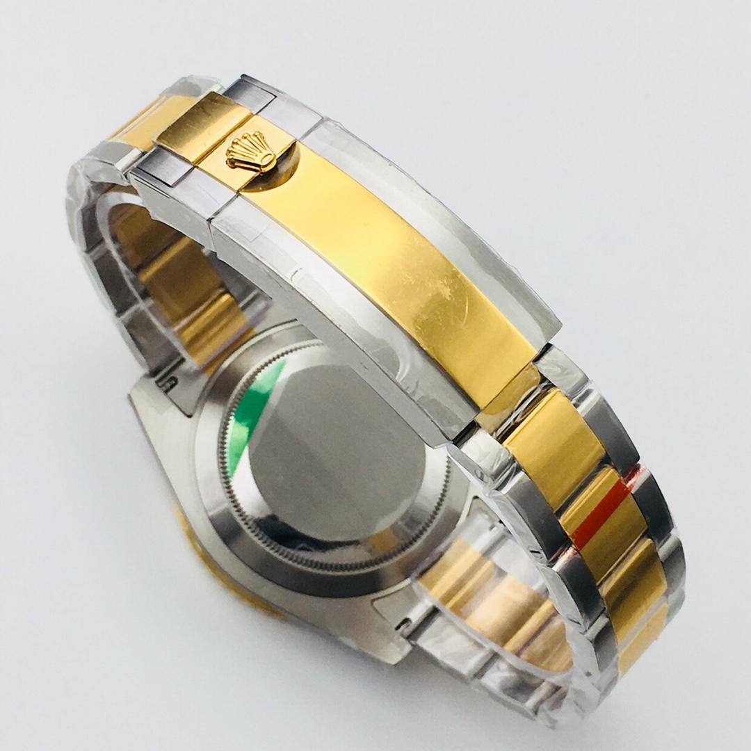 Black Submariner Watch – IW-3091 - Image 9