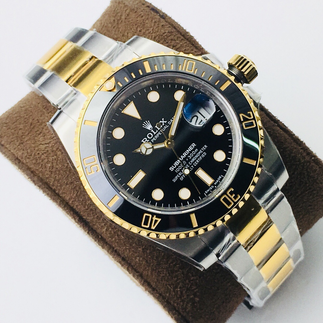 Black Submariner Watch – IW-3091 - Image 3