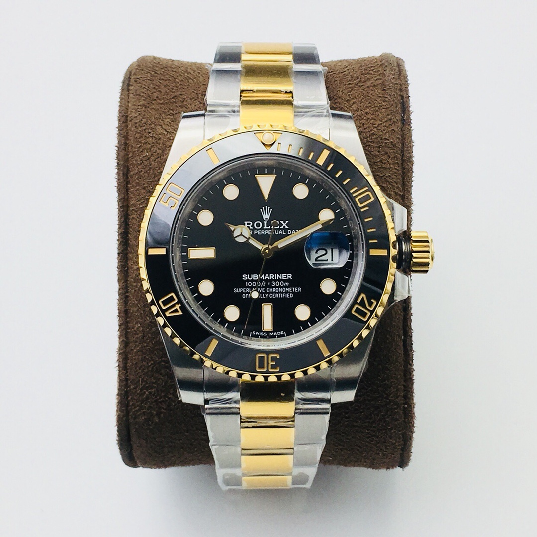 Black Submariner Watch – IW-3091 - Image 2
