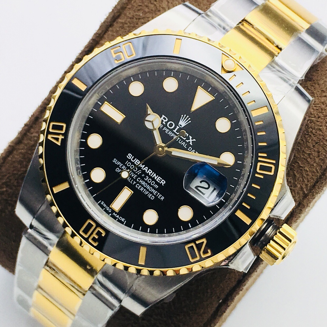Black Submariner Watch – IW-3091 - Image 4