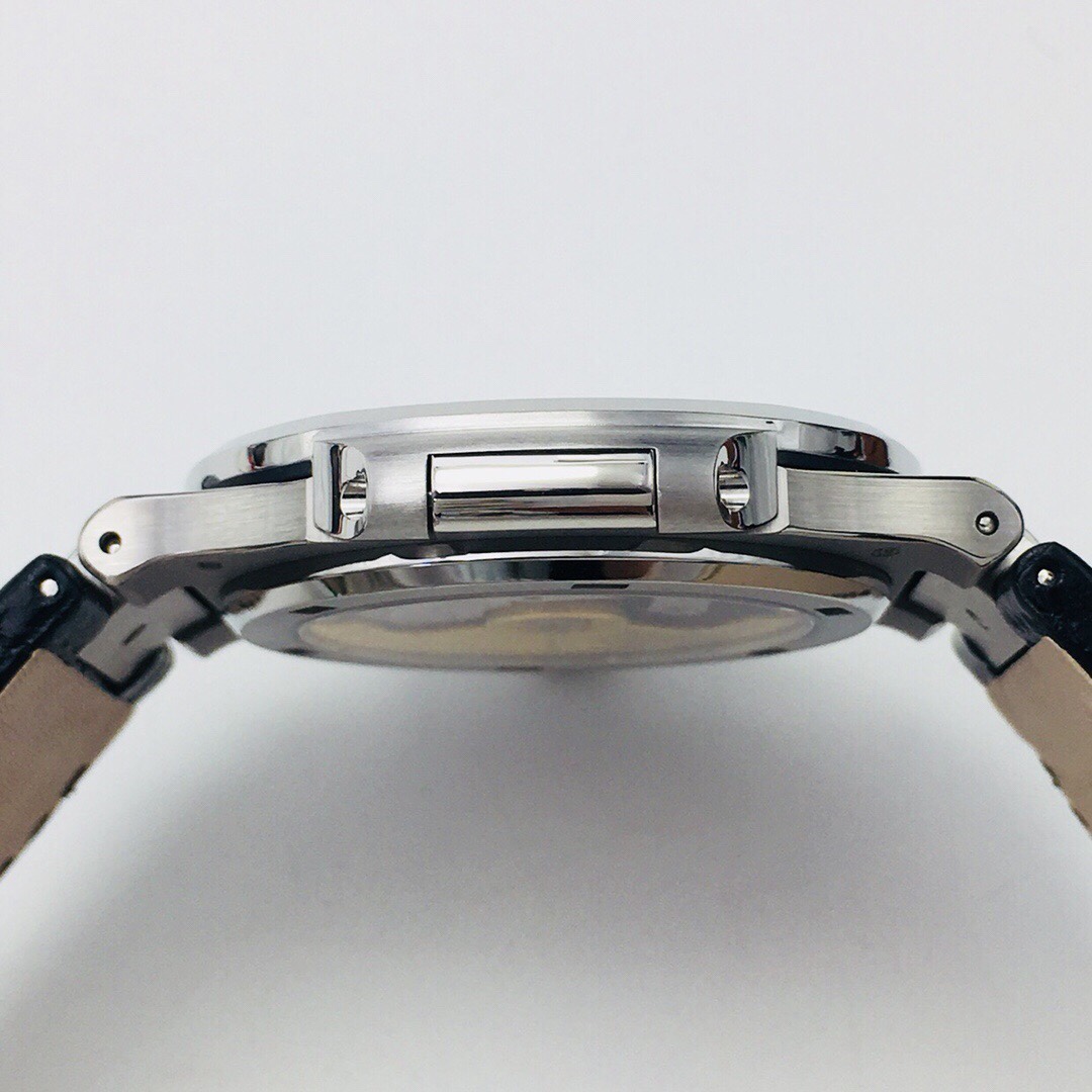 Patek Philippe Nautilus Watch – IW-2622 - Image 6
