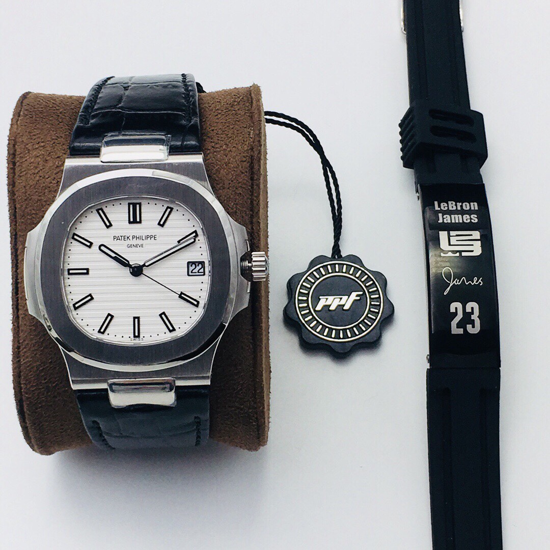 Patek Philippe Nautilus Watch – IW-2622