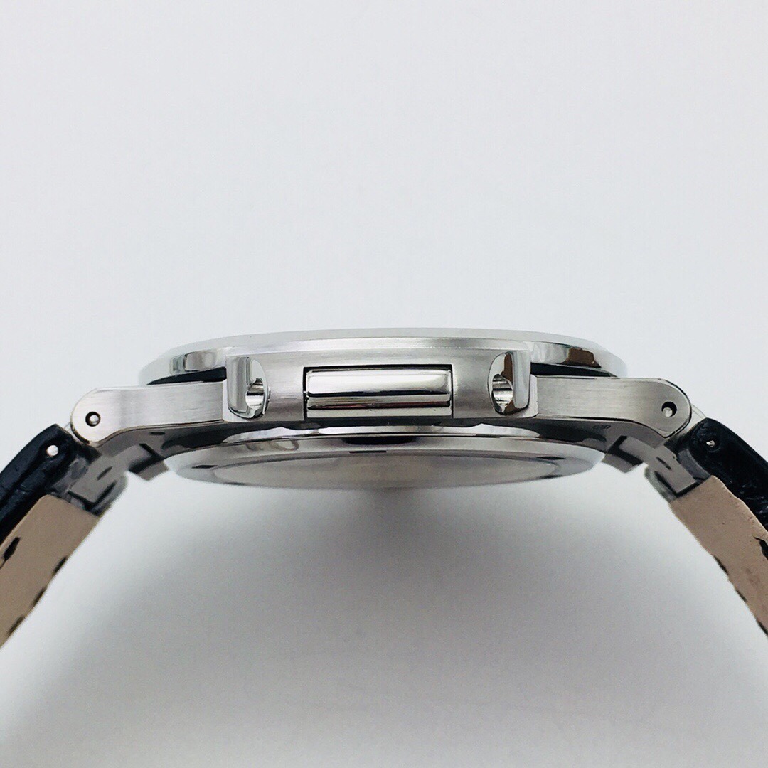 Patek Philippe Nautilus Watch – IW-2623 - Image 6