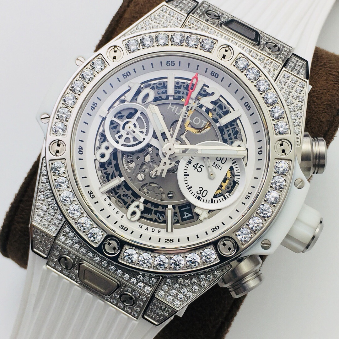 Hublot Classic 45.5 mm Watch – IW-0360 - Image 3