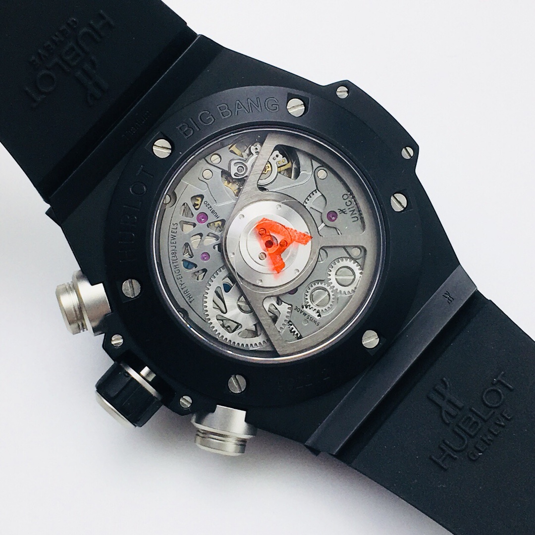 Hublot Classic 45.5 mm Watch – IW-0361 - Image 7