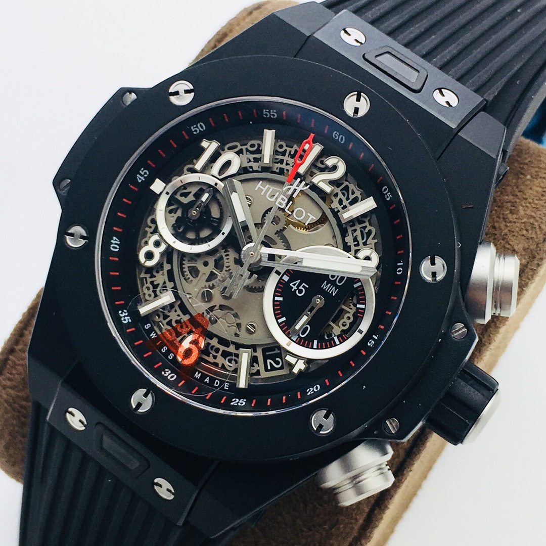 Hublot Classic 45.5 mm Watch – IW-0361 - Image 3