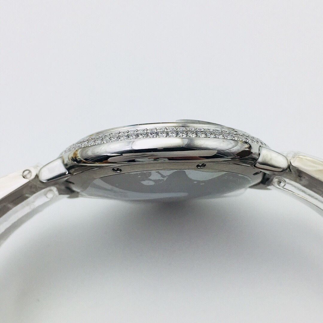 Ballon Bleu Diamond-Set 42 mm Watch – IW-1826 - Image 6