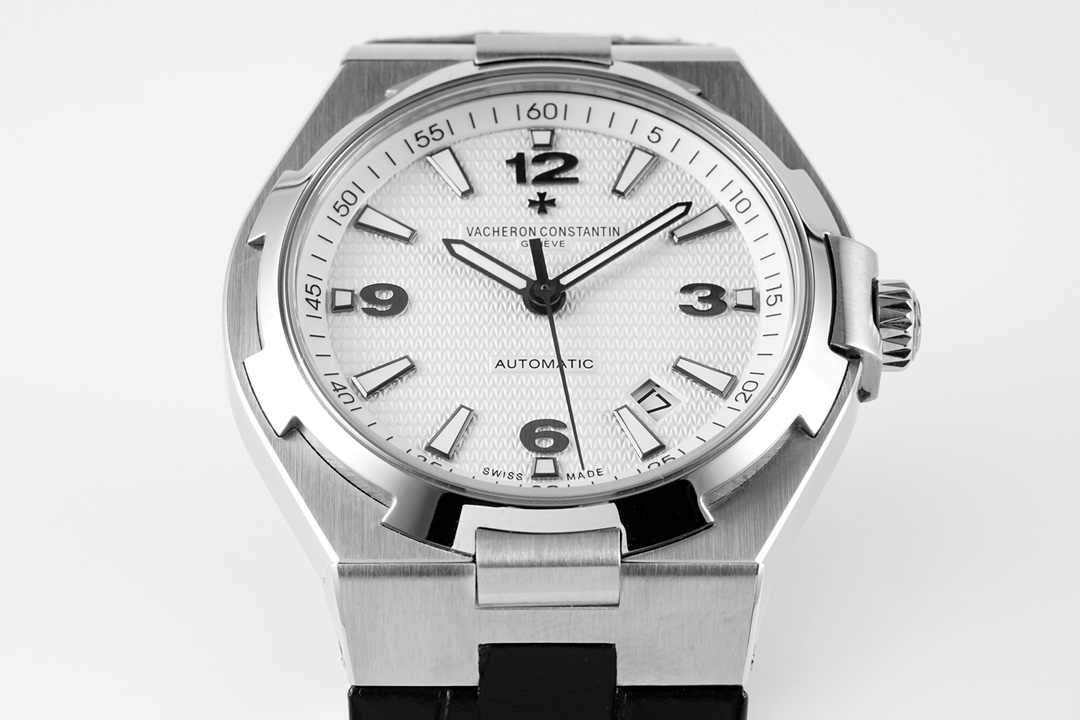 Vacheron Constantin Overseas 42 mm Watch – IW-0994 - Image 4