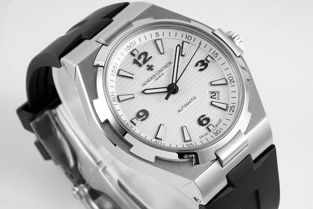 Vacheron Constantin Overseas 42 mm Watch – IW-0994 - Image 6