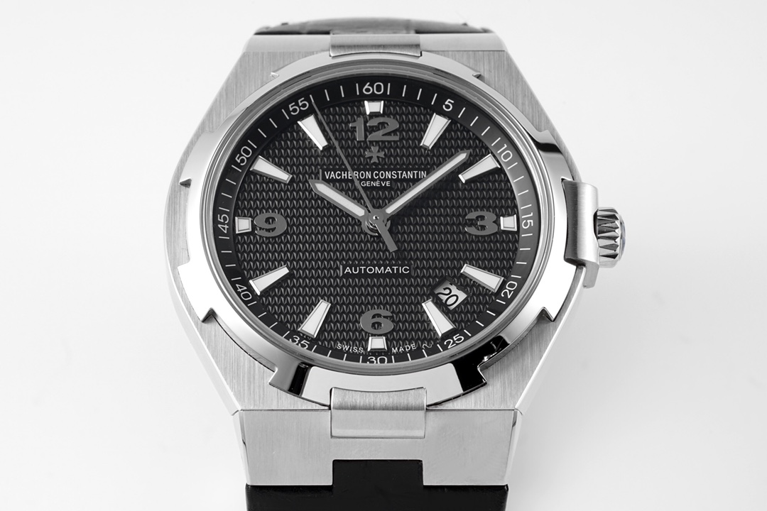 Overseas 42 mm Watch – IW-1147 - Image 5