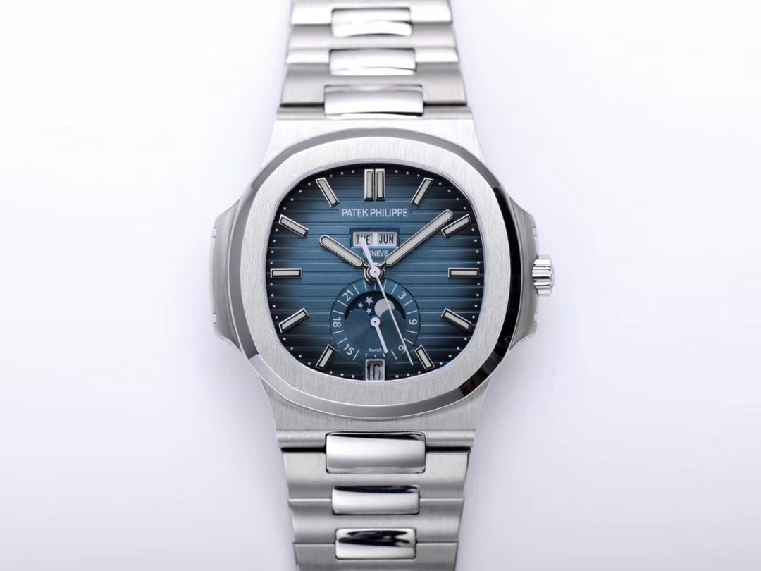 Nautilus Moonphase Watch – IW-2720