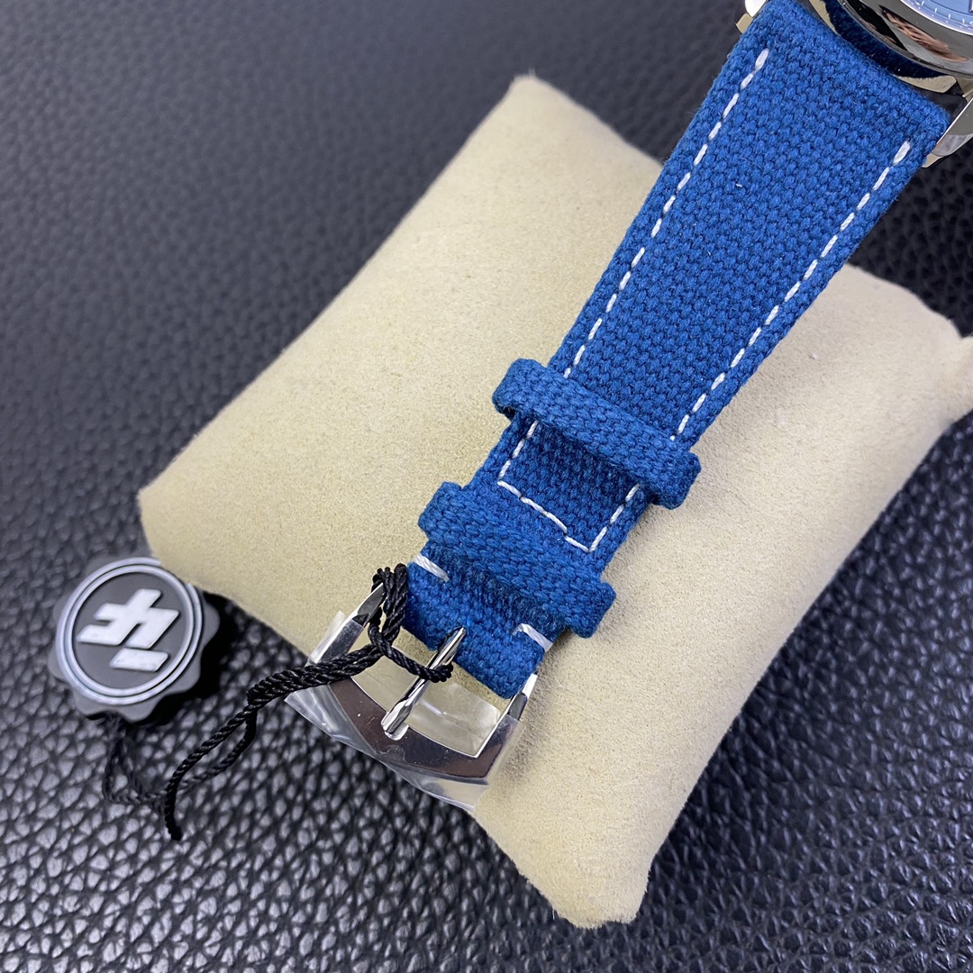 Patek Philippe Classic 40 mm Watch – IW-2397 - Image 9