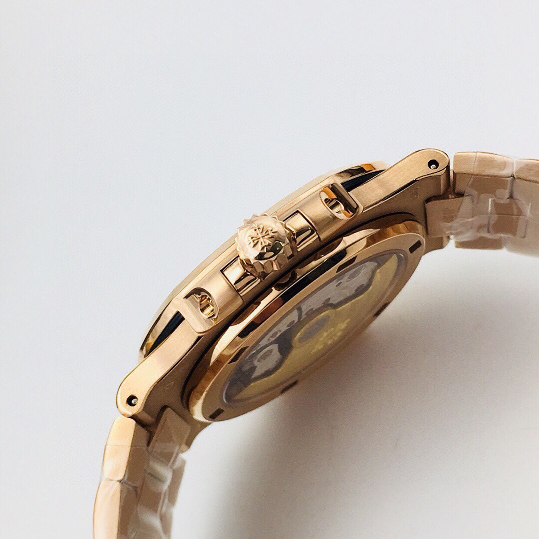 Patek Philippe Nautilus 40 mm Watch – IW-2621 - Image 5