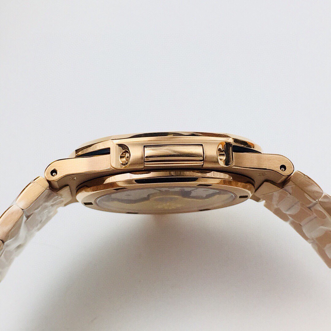 Patek Philippe Nautilus 40 mm Watch – IW-2621 - Image 6