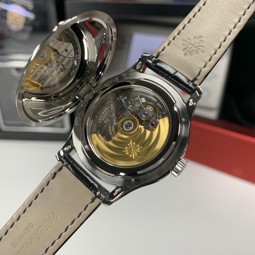 Patek Philippe Classic 39 mm Watch – IW-2454 - Image 8