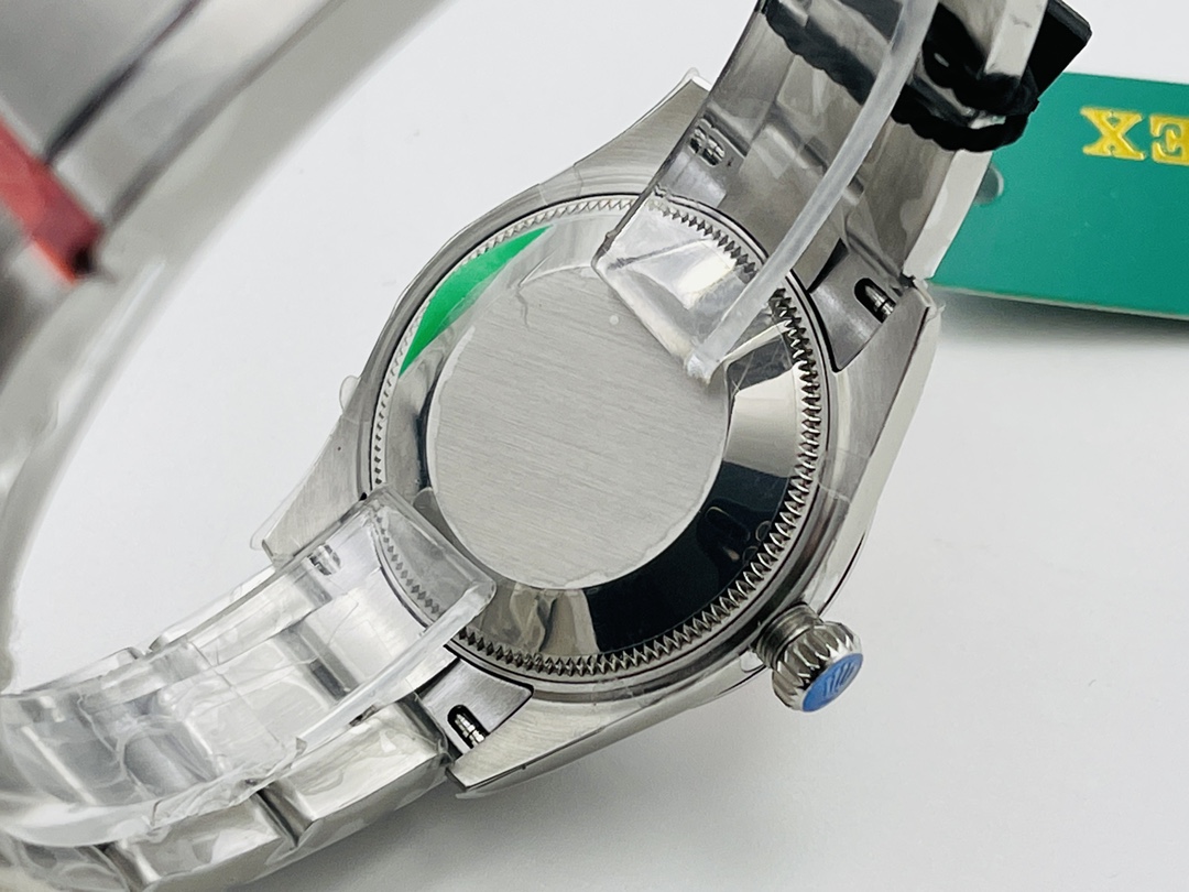 Rolex Oyster Perpetual Ice Blue Luminous 31 mm Watch – IW-3086 - Image 7