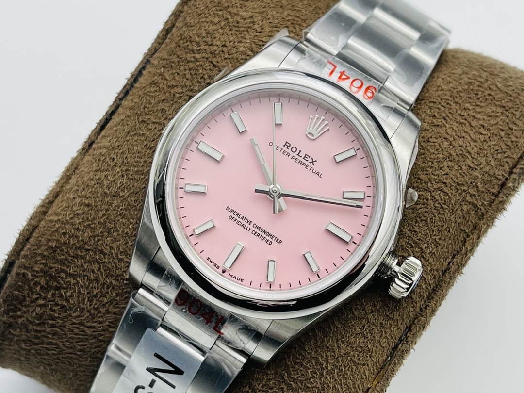 Rolex Oyster Perpetual Ice Blue Luminous 31 mm Watch – IW-3086 - Image 3