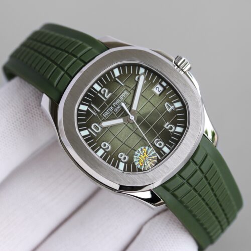 i1608142778_5730_0.jpg Patek Philippe Aquanaut 40 mm Watch – IW-2713