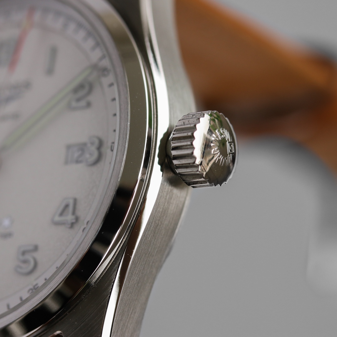 Longines Classic Luminous 40 mm Watch – IW-0801 - Image 8