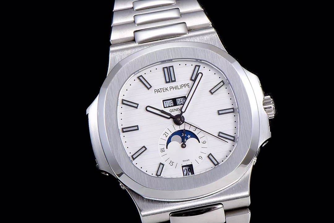 Patek Philippe Nautilus Watch – IW-2694 - Image 2
