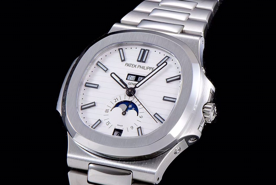 Patek Philippe Nautilus Watch – IW-2694 - Image 3