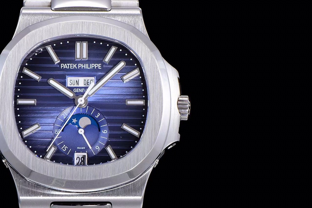 Patek Philippe Nautilus Watch – IW-2692 - Image 4