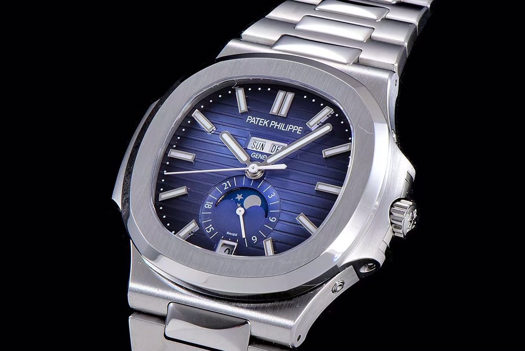 Patek Philippe Nautilus Watch – IW-2692 - Image 3