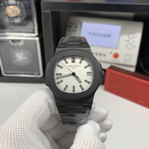 i1609944617_9221_0.jpg Patek Philippe Nautilus 40 mm Watch – IW-2519