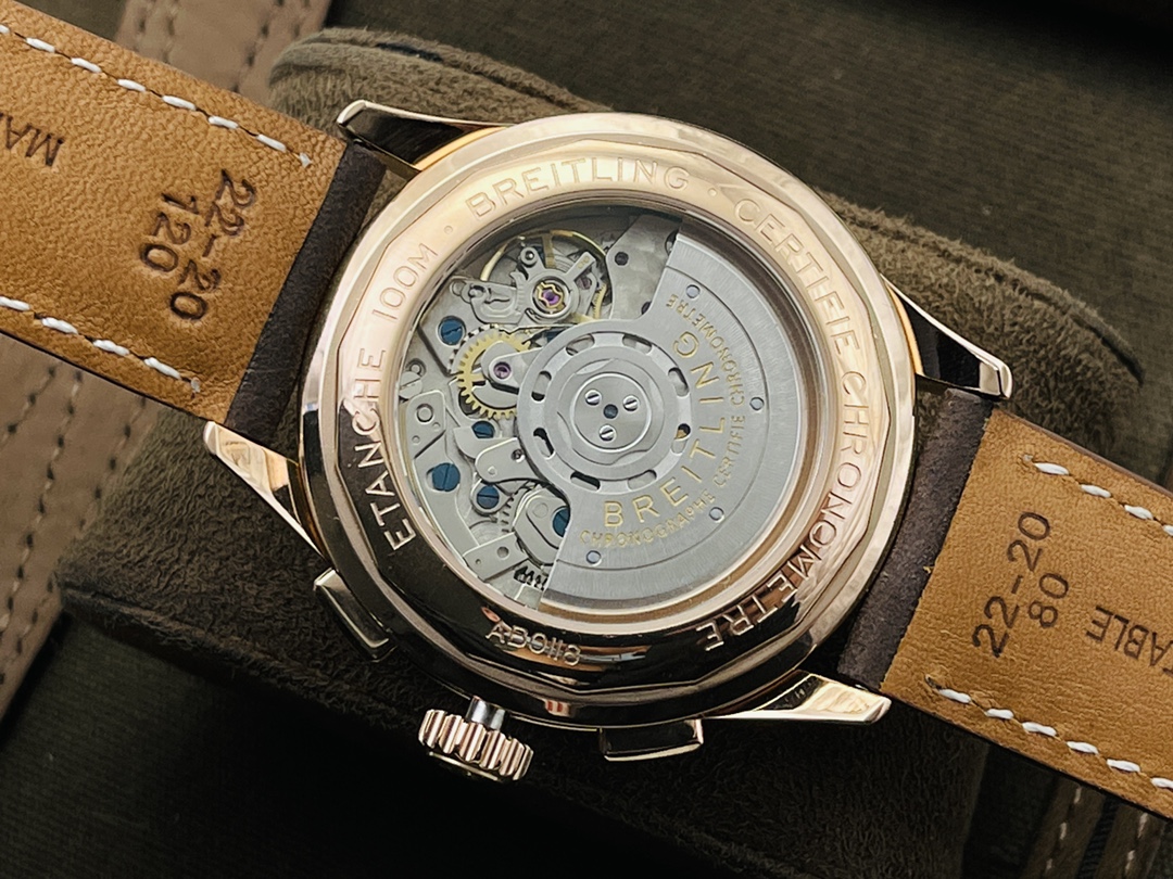 Classic Chronograph 42 mm Watch – IW-2188 - Image 7
