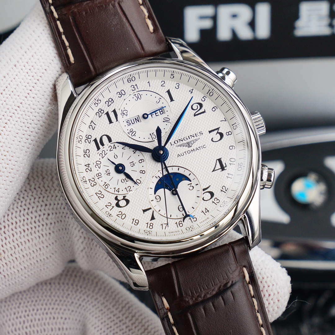 Longines Classic Moonphase 40 mm Watch – IW-0812 - Image 3