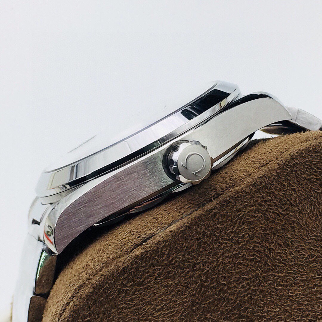 Omega Seamaster 43 mm Watch – IW-1486 - Image 5